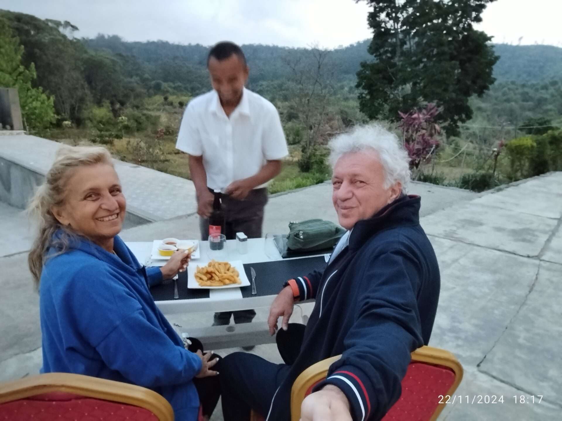 OKA Forest lodege yemek